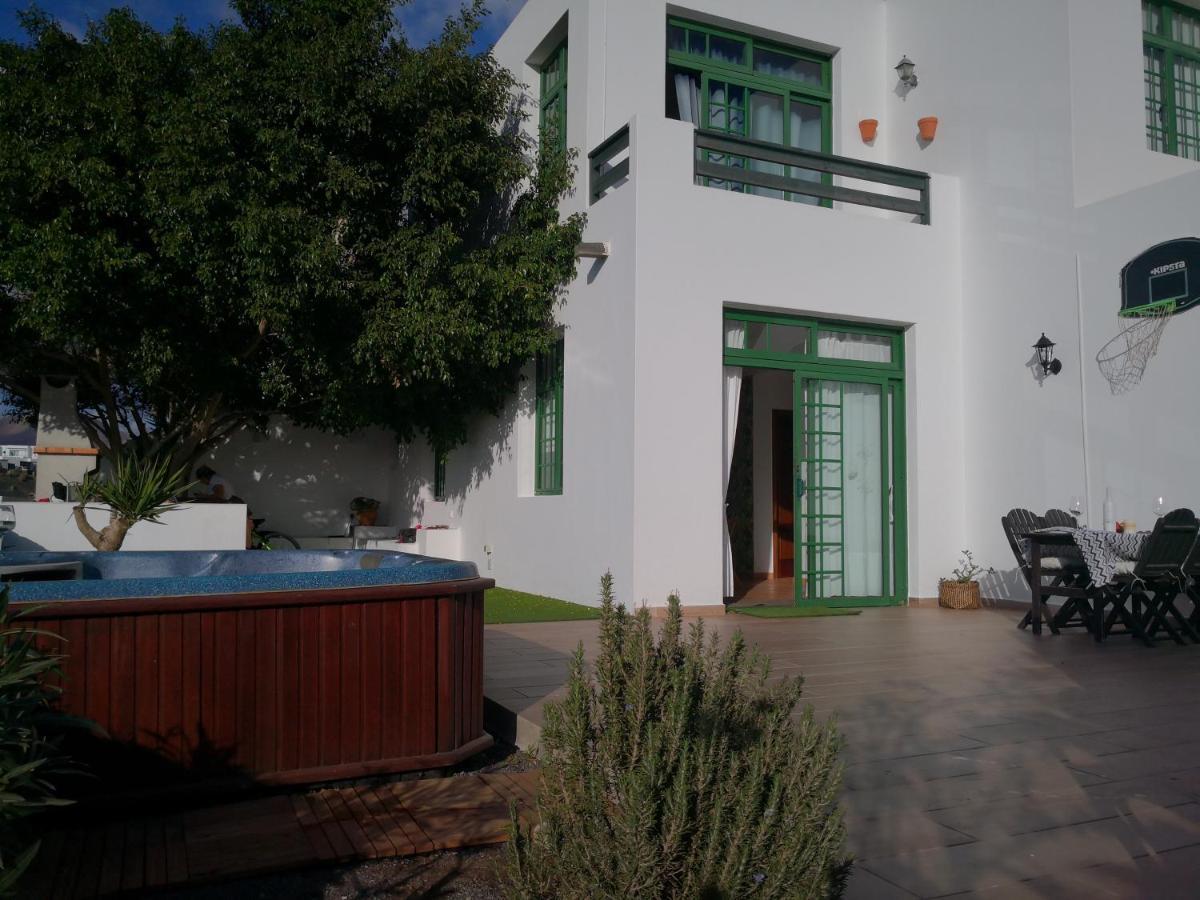 Villa Tyna Playa Blanca  Bagian luar foto